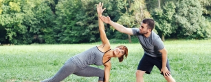 Personal Training session in park to increase fitness