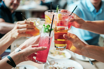 The #SOBERCURIOUS Movement: Are You Ready to Give Drinking A Break?